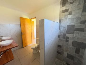 venta casa 4 ambientes Las Lomas Miramar