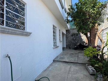 CASA EN VENTA EN BURGOS, TEMIXCO