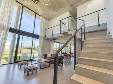 CASA EN VENTA BARRIO CERRADO EL NAUDIR ESCOBAR