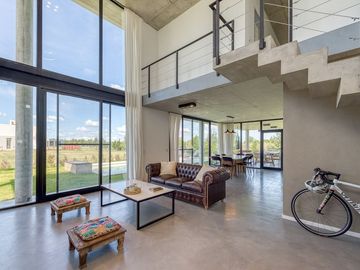 CASA EN VENTA BARRIO CERRADO EL NAUDIR ESCOBAR