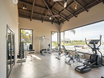 CASA EN VENTA BARRIO CERRADO EL NAUDIR ESCOBAR