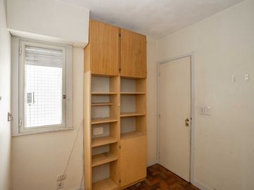 VENTA DPTO 3 AMB CON DEPENDENCIA ,BALCON, BAULERA