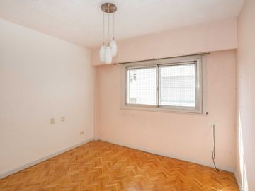 VENTA DPTO 3 AMB CON DEPENDENCIA ,BALCON, BAULERA