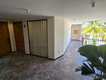Departamento en venta con vista al mar Caribe ENTREGA INMEDIATA