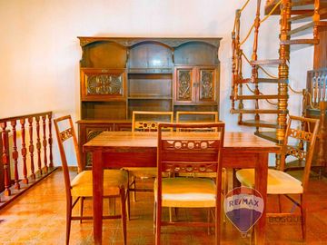VENTA CASA 4 AMBIENTES  + DEPTO 3 AMBIENTES