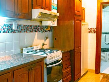 VENTA CASA 4 AMBIENTES  + DEPTO 3 AMBIENTES