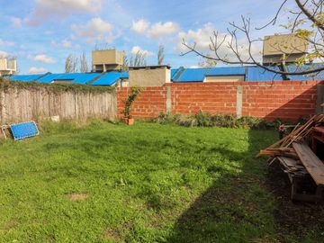VENTA CASA 3 AMB TIGRE JARDIN PROPIO APTO CREDITO