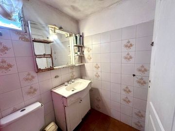 Venta de casa 3 ambientes y depto en Maschwitz