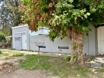 Venta de casa 3 ambientes y depto en Maschwitz