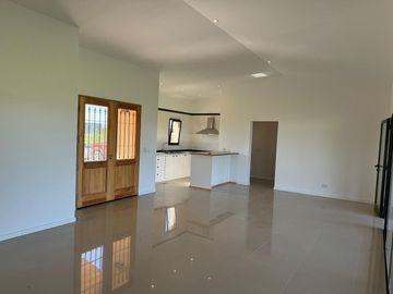 Venta casa A ESTRENAR 3 AMB. en Loma Verde Escobar