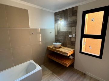 Venta casa A ESTRENAR 3 AMB. en Loma Verde Escobar