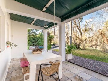Casa 6 Amb Venta Banco Provincia Doble Lote Arroyo