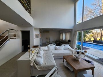 Casa 6 Amb Venta Banco Provincia Doble Lote Arroyo