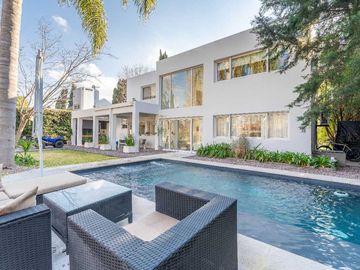 Casa 6 Amb Venta Banco Provincia Doble Lote Arroyo