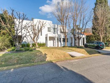 Casa 6 Amb Venta Banco Provincia Doble Lote Arroyo