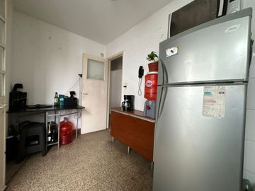 DEPARTAMENTO 3 AMBIENTES VENTA DEVOTO  LUMINOSO