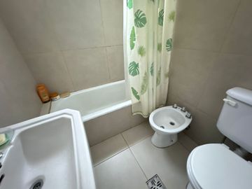 DEPARTAMENTO 3 AMBIENTES VENTA DEVOTO  LUMINOSO