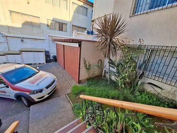 Casa en Venta en Chorrillos bajo