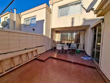 Casa en Venta en Chorrillos bajo