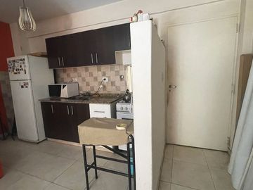 VENTA VILLA URQUIZA MONOAMBIENTE CON PATIO