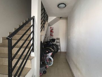 VENTA VILLA URQUIZA MONOAMBIENTE CON PATIO