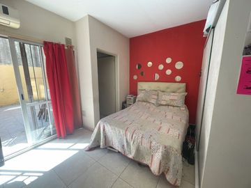 VENTA VILLA URQUIZA MONOAMBIENTE CON PATIO