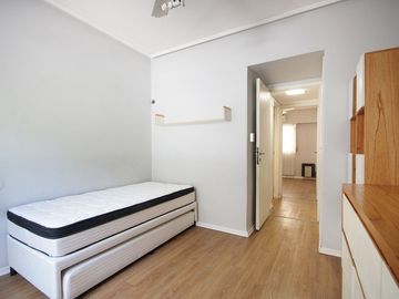 Venta departamento Barracas 4 ambientes con jardin