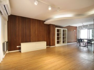 Venta departamento Barracas 4 ambientes con jardin