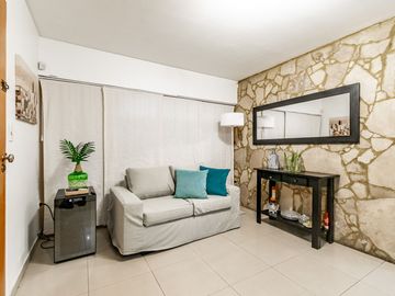 VENTA CASA 6 AMB VILLA DEVOTO QUINCHO Y COCHERA