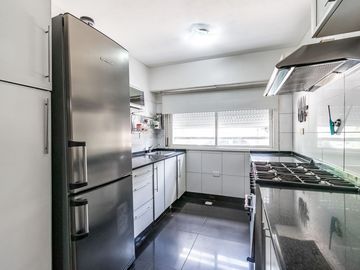 VENTA CASA 6 AMB VILLA DEVOTO QUINCHO Y COCHERA