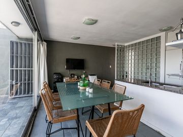 VENTA CASA 6 AMB VILLA DEVOTO QUINCHO Y COCHERA