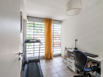VENTA CASA 6 AMB VILLA DEVOTO QUINCHO Y COCHERA