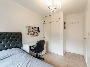 VENTA CASA 6 AMB VILLA DEVOTO QUINCHO Y COCHERA