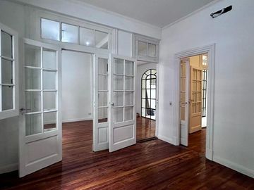 Venta Depto 4 amb con patio en CABALLITO