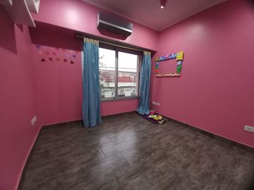 Venta casa 6 amb Ramos, cochera, pileta, quincho