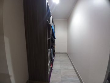 Venta casa 6 amb Ramos, cochera, pileta, quincho