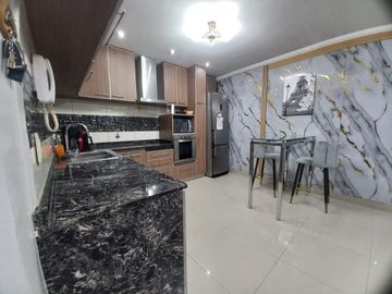 Venta casa 6 amb Ramos, cochera, pileta, quincho