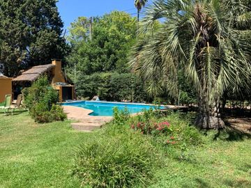 VENTA CASA TORTUGUITAS PARQUE Y PILETA