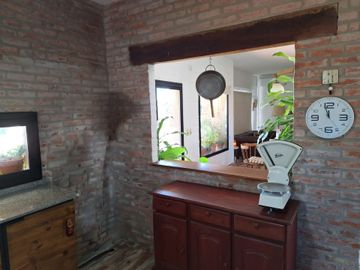 VENTA CASA 5 AMB A LAGUNA SAN FRANCISCO VILLANUEVA