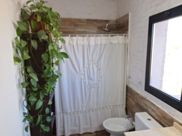 VENTA CASA 5 AMB A LAGUNA SAN FRANCISCO VILLANUEVA