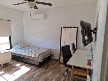 VENTA CASA 5 AMB A LAGUNA SAN FRANCISCO VILLANUEVA