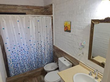 VENTA CASA 5 AMB A LAGUNA SAN FRANCISCO VILLANUEVA