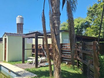 Venta Casa 4 amb. Pileta Galería Cochera. Escobar