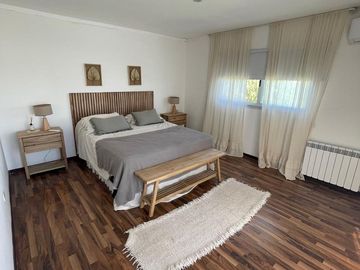 VENTA .CASA A LA LAGUNA . SAN SEBASTIAN .Area 9