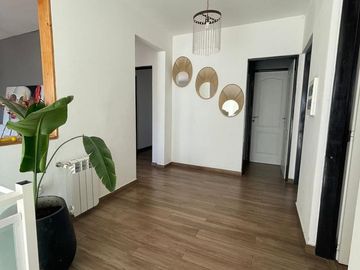VENTA .CASA A LA LAGUNA . SAN SEBASTIAN .Area 9