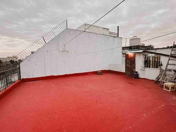 PH VENTA BARRACAS 4 AMBIENTES, BALCÓN Y TERRAZA.
