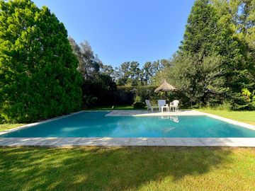 VENTA CASA 3 AMB CON PILETA EN MORENO APTO CREDITO