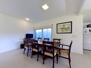 VENTA CASA 3 AMB CON PILETA EN MORENO APTO CREDITO
