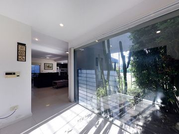 VENTA CASA 3 AMB CON PILETA EN MORENO APTO CREDITO