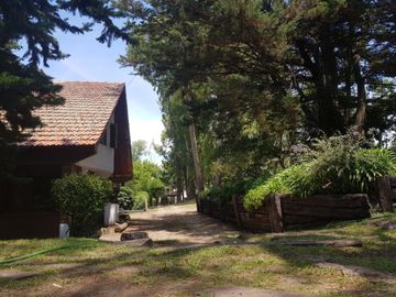 Venta Complejo 4 cabañas en Villa Gesell